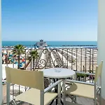 Lido 3*