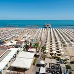 Lido Hotel