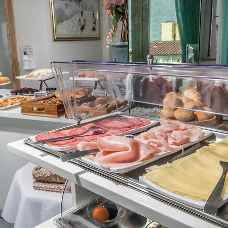 Lido Отель Габичче-Маре