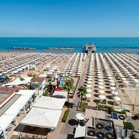 Lido Hotel